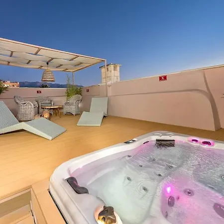 Amazing With Private Outdoor Jacuzzi!! Chania (Crete)