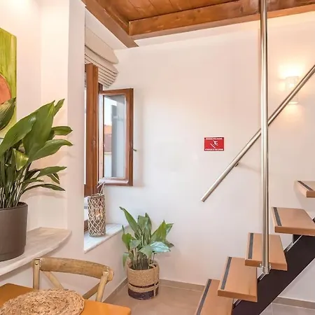 Apartment Amazing With Private Outdoor Jacuzzi!! Chania (Crete)